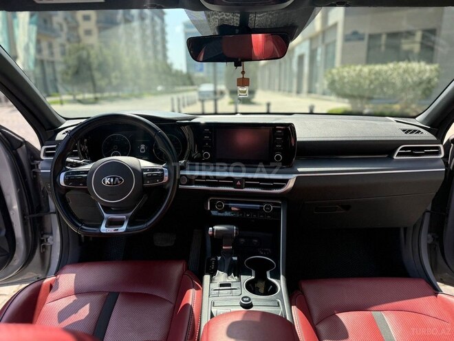 Kia K5-6