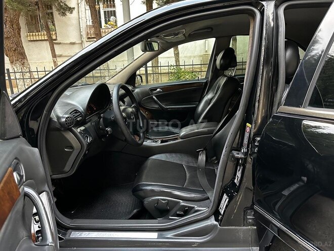 Mercedes C 240 2001, 485,444 km - 2.6 l - Sumqayıt