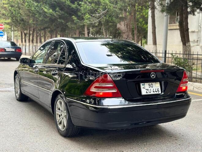 Mercedes C 240 2001, 485,444 km - 2.6 l - Sumqayıt