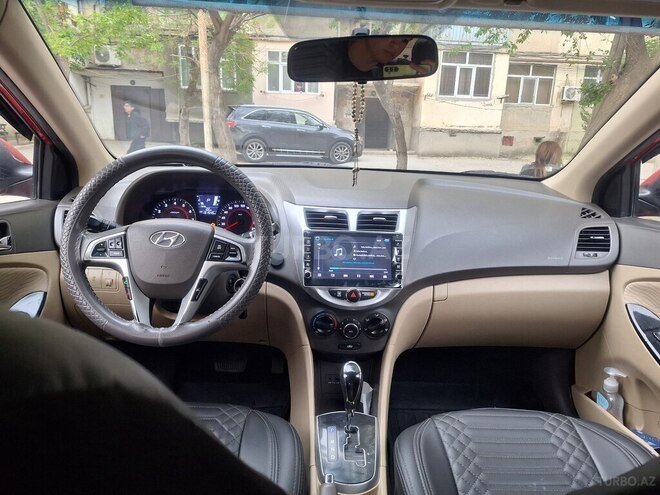 Hyundai Accent 2011, 131,545 km - 1.6 l - Bakı