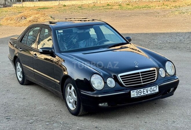 Mercedes E 280 2001, 263,000 km - 2.8 l - Gəncə