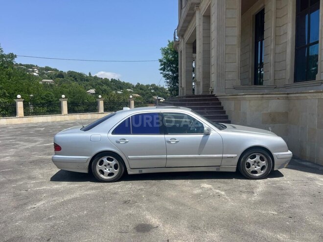 Mercedes E 320 2000, 500,000 km - 3.2 l - Lerik
