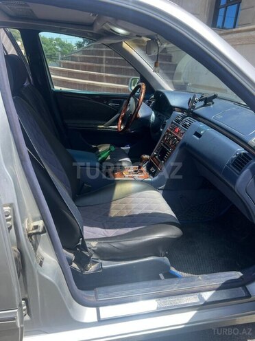 Mercedes E 320 2000, 500,000 km - 3.2 l - Lerik