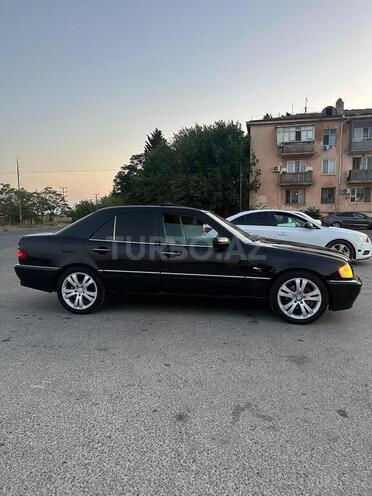 Mercedes C 230 1997, 230,000 km - 2.3 l - Bakı