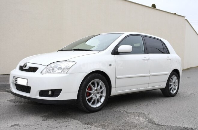 Toyota Corolla 2006, 235,000 km - 1.4 l - Bakı