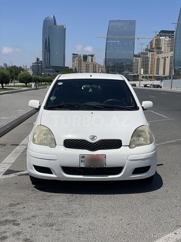 Toyota Vitz 2002, 200,000 km - 1.3 l - Bakı
