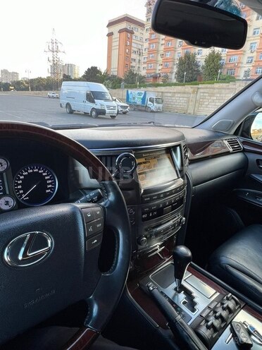 Lexus LX 570 2011, 220,000 km - 5.7 л - Bakı