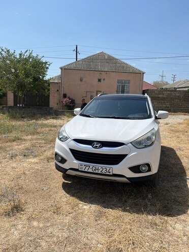 Hyundai ix35 2013, 224,000 km - 2.0 l - Bakı