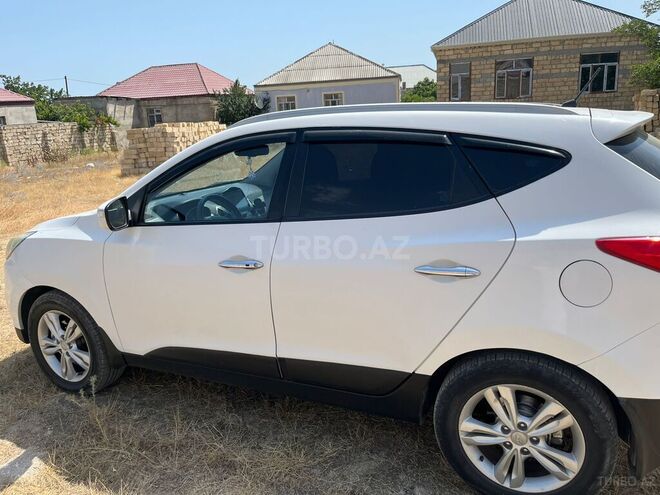 Hyundai ix35 2013, 224,000 km - 2.0 l - Bakı