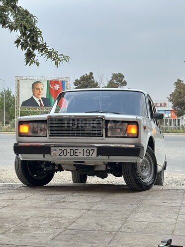 LADA (VAZ) 2107 2008, 31,000 km - 1.6 л - Şirvan