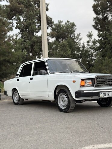 LADA (VAZ) 2107 2008, 31,000 km - 1.6 л - Şirvan
