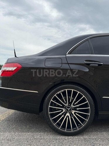 Mercedes E 350 2011, 211,000 km - 3.5 л - Bakı