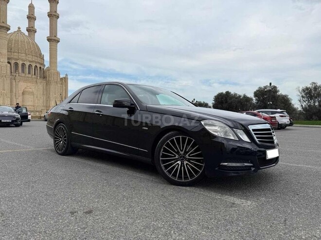 Mercedes E 350 2011, 211,000 km - 3.5 л - Bakı