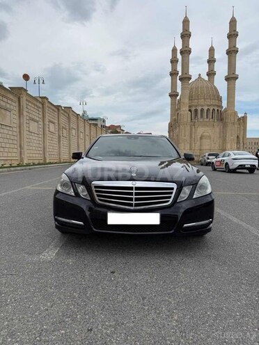 Mercedes E 350 2011, 211,000 km - 3.5 л - Bakı