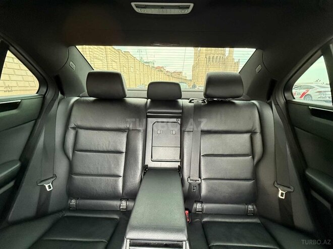 Mercedes E 350 2011, 211,000 km - 3.5 л - Bakı