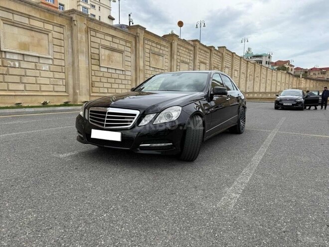 Mercedes E 350 2011, 211,000 km - 3.5 л - Bakı