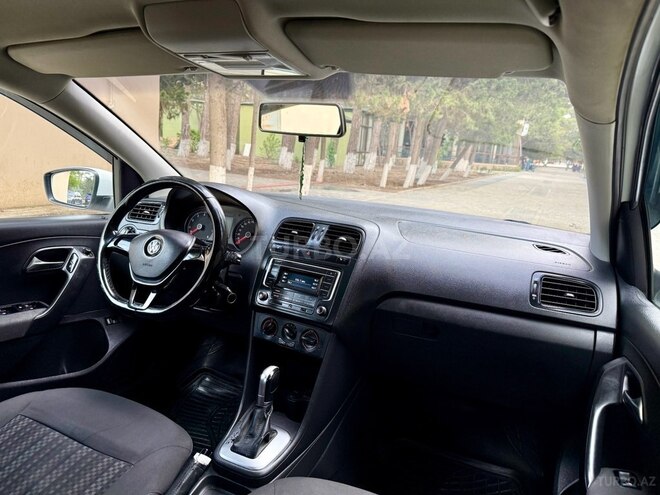 Volkswagen Polo 2019, 272,000 km - 1.6 l - Bakı