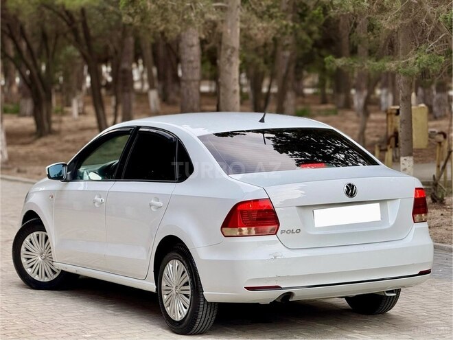 Volkswagen Polo 2019, 272,000 km - 1.6 l - Bakı