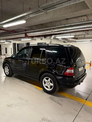 Mercedes ML 320 2000, 310,000 km - 3.2 l - Gəncə