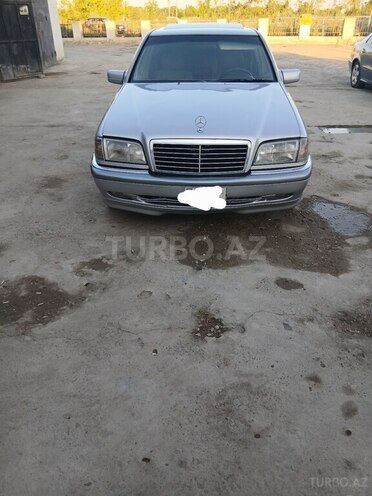 Mercedes C 230 1999, 342,400 km - 2.3 л - Sabirabad