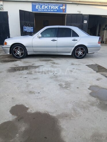 Mercedes C 230 1999, 342,400 km - 2.3 л - Sabirabad