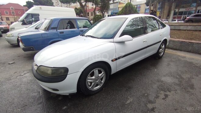 Opel Vectra 1996, 308,000 km - 2.0 l - Bakı