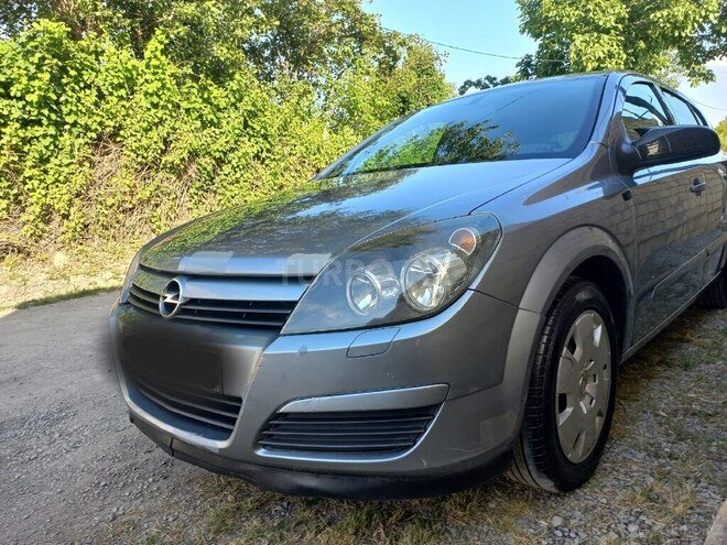 Opel Astra 2004, 350,000 km - 1.4 l - Göyçay