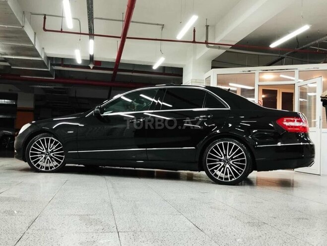 Mercedes E 350 2011, 211,000 km - 3.5 л - Bakı