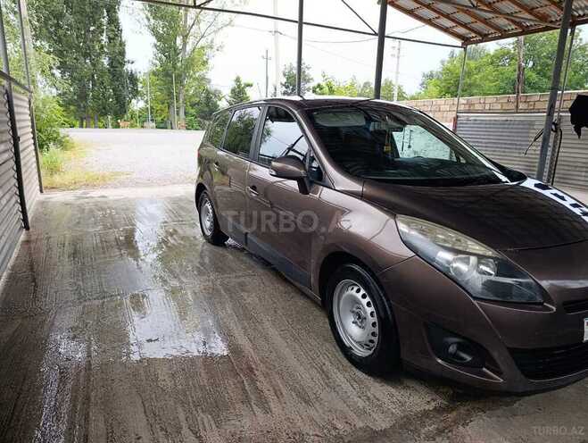 Renault Grand Scenic 2010, 370,000 km - 1.5 л - Şəki