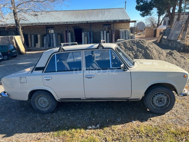 LADA (VAZ) 21011 1981, 59,000 km - 1.2 l - Göygöl