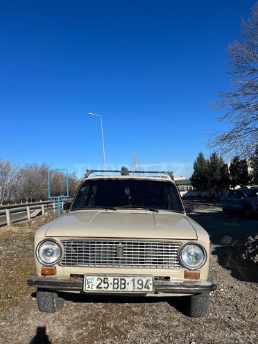 LADA (VAZ) 21011 1981, 59,000 km - 1.2 l - Göygöl