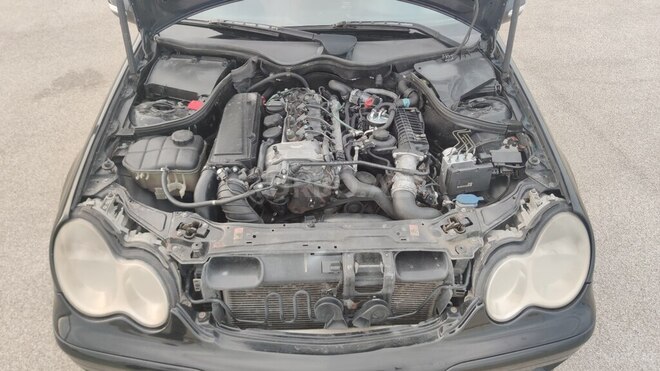 Mercedes C 200 d 2005, 397,000 km - 2.2 l - Bakı