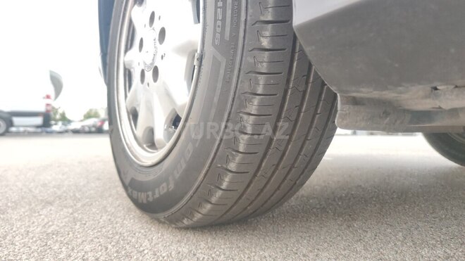 Mercedes C 200 d 2005, 397,000 km - 2.2 l - Bakı