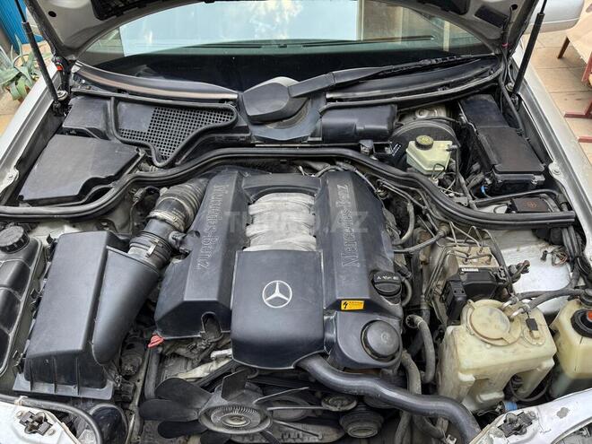 Mercedes E 240 1998, 350,000 km - 2.4 l - Xırdalan