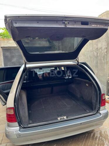 Mercedes E 240 1998, 350,000 km - 2.4 l - Xırdalan