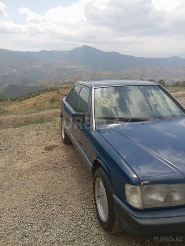 Mercedes 190 1990, 450,000 km - 2.0 l - Laçın