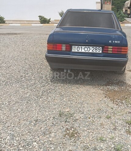 Mercedes 190 1990, 450,000 km - 2.0 l - Laçın