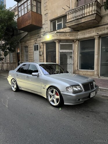 Mercedes C 240 1998, 285,000 km - 2.4 l - Bakı
