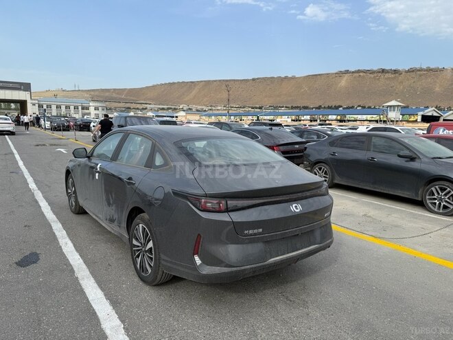 Changan Qiyuan A05 2025, 0 km - 1.5 л - Bakı