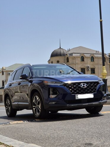 Hyundai Santa Fe-13