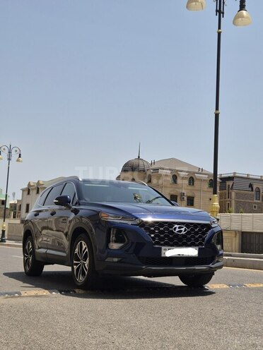 Hyundai Santa Fe-1