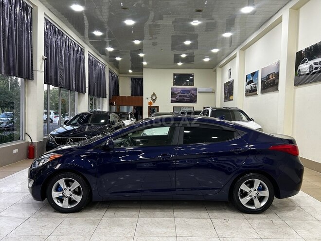 Hyundai Elantra 2013, 236,574 km - 1.8 л - Mingəçevir