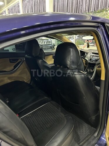 Hyundai Elantra 2013, 236,574 km - 1.8 л - Mingəçevir