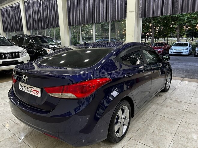 Hyundai Elantra 2013, 236,574 km - 1.8 л - Mingəçevir