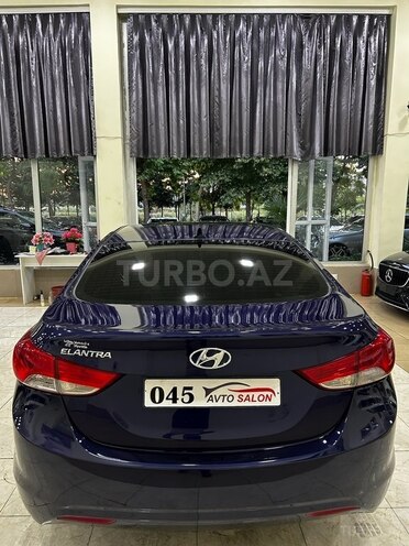 Hyundai Elantra 2013, 236,574 km - 1.8 л - Mingəçevir