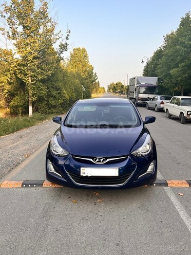 Hyundai Elantra 2014, 213,248 km - 1.8 l - Biləsuvar