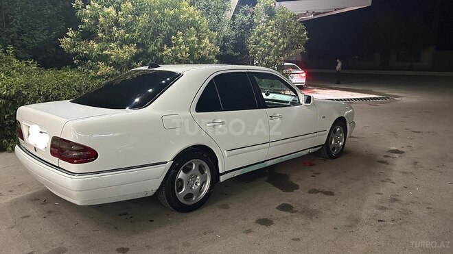 Mercedes E 300 d 1995, 726,000 km - 3.0 l - Yevlax