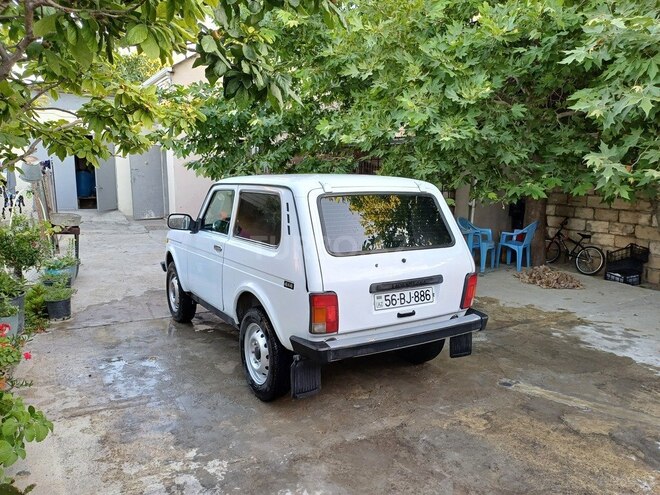 LADA (VAZ) Niva 2009, 220,000 km - 1.7 л - Sumqayıt