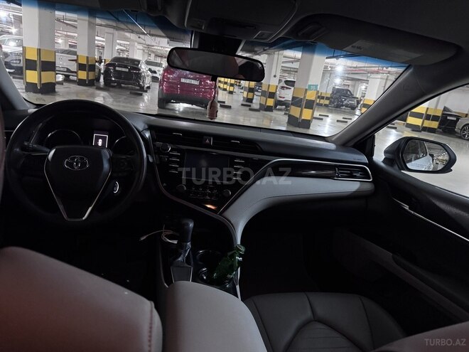Toyota Camry 2017, 134,000 km - 2.5 л - Bakı