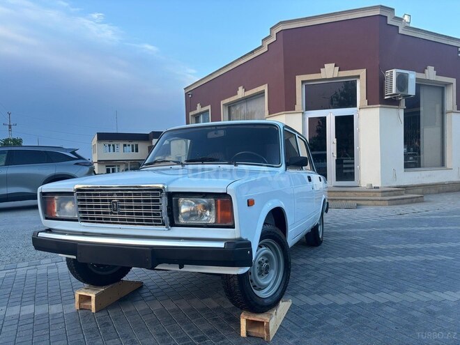 LADA (VAZ) 2107 2009, 12,500 km - 1.6 l - Göygöl